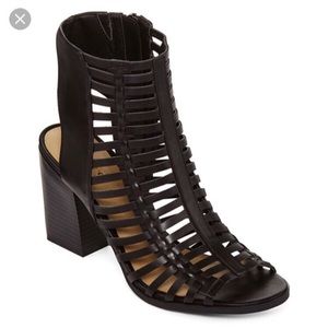 Dolce Vita Pinko Stacked Heel